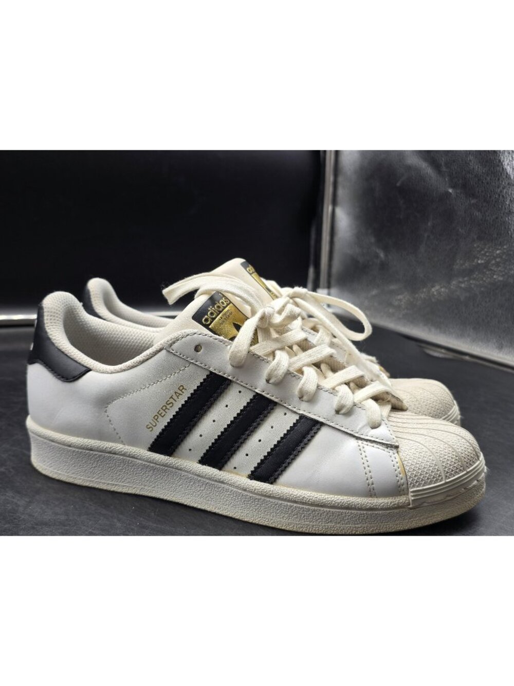 Adidas Superstar Shoes Womens Size 7 White Black Sneakers Stained C77153